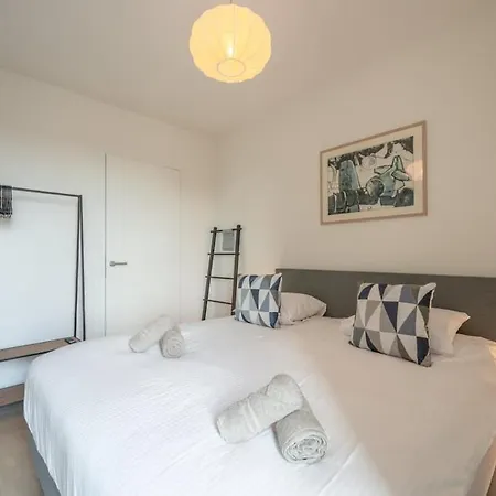 Lägenhet Modern With Stunning Terrace & Views *