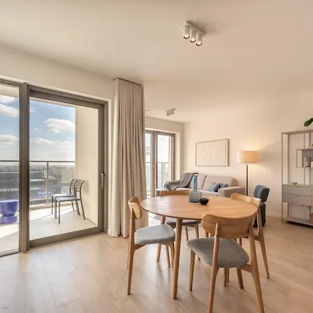 Lägenhet Modern With Stunning Terrace & Views